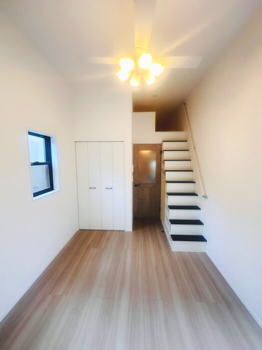 物件内観写真7　(居室)