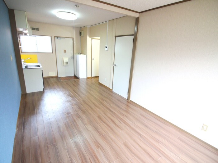 物件内観写真10　(居室)