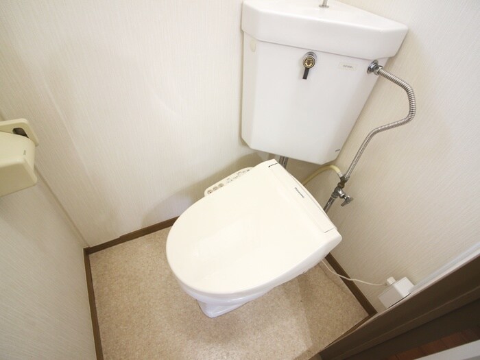 物件内観写真13　(トイレ)