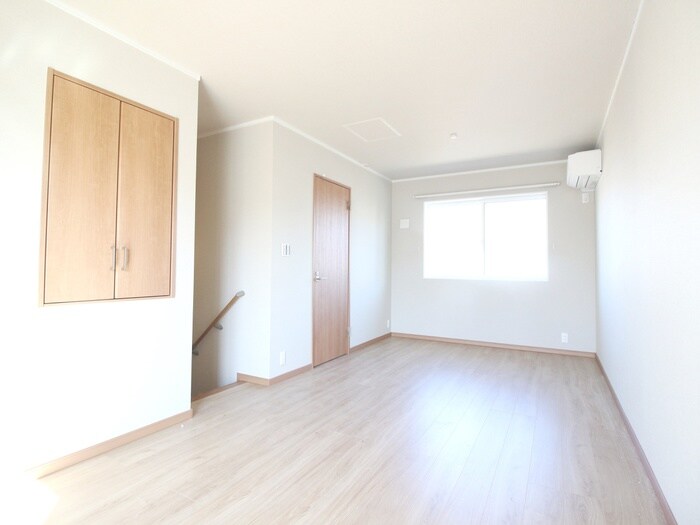 物件内観写真12　(居室)