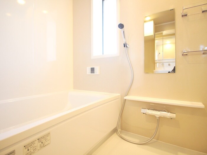 物件内観写真13　(バス／シャワールーム等)