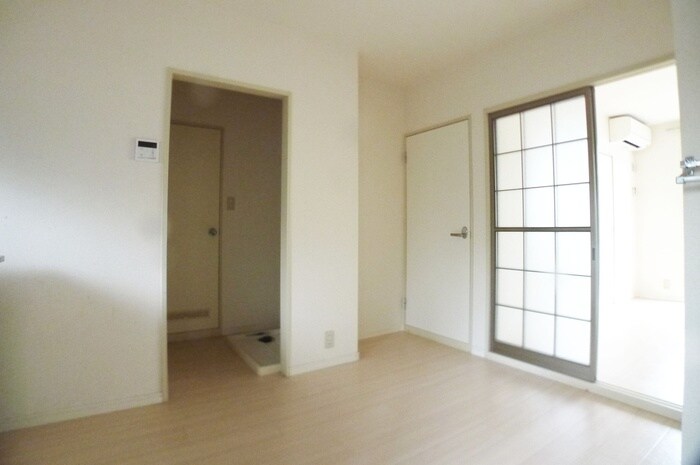 物件内観写真19　(居室)