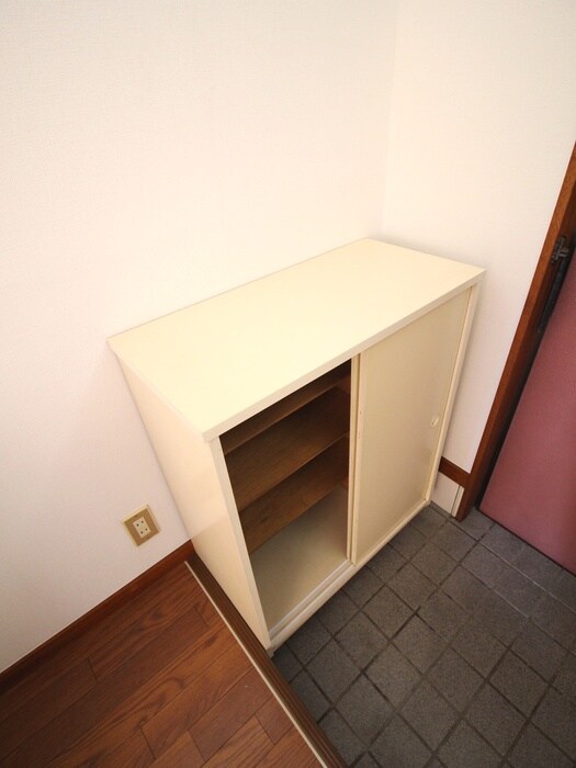 物件内観写真15　(靴箱)