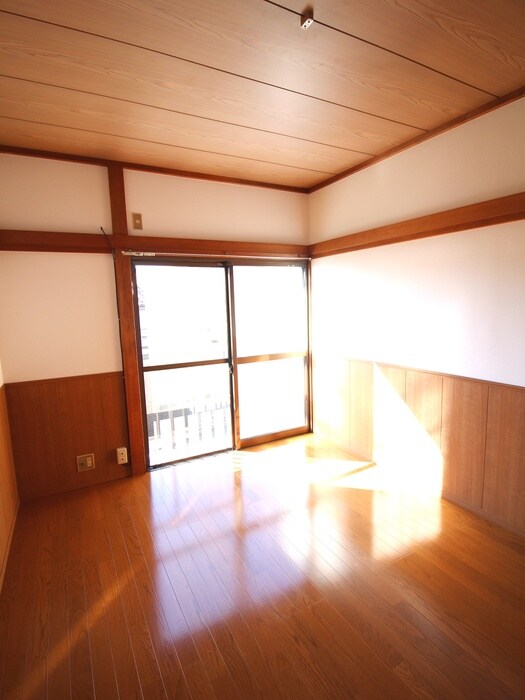 物件内観写真18　(居室)