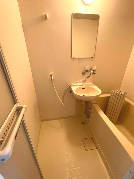 物件内観写真10　(洗面)