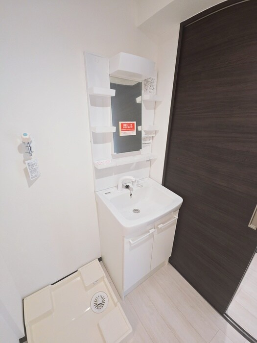 物件内観写真8　(洗面)