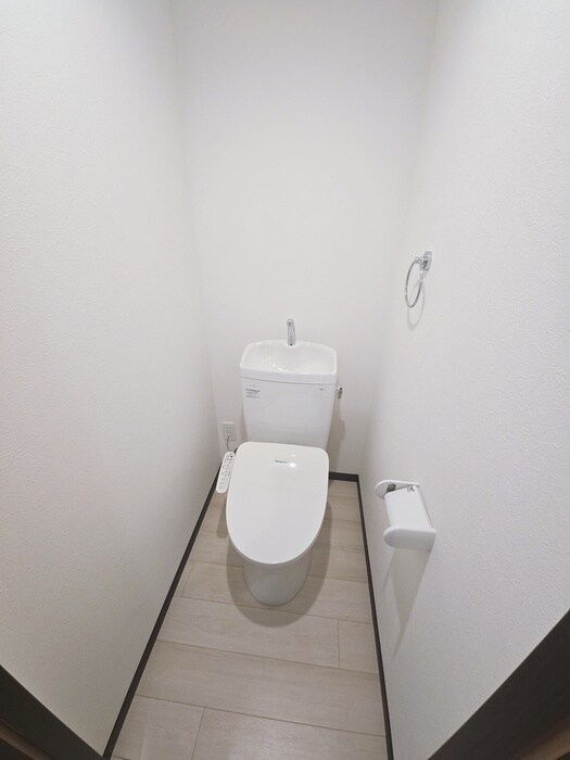 物件内観写真10　(トイレ)