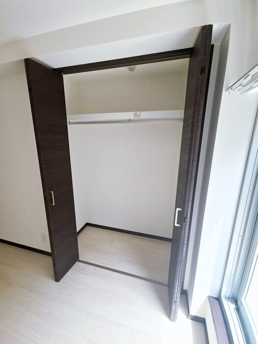 物件内観写真15　(収納)