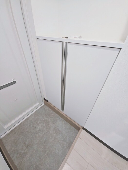 物件内観写真18　(靴箱)