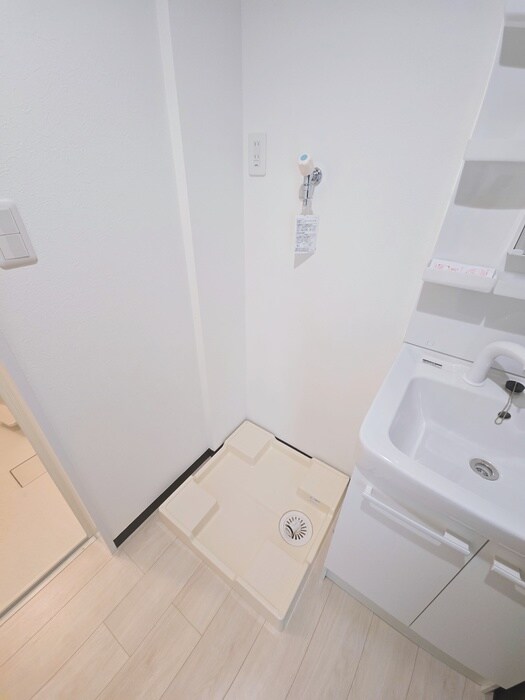 物件内観写真21　(洗濯機置場)