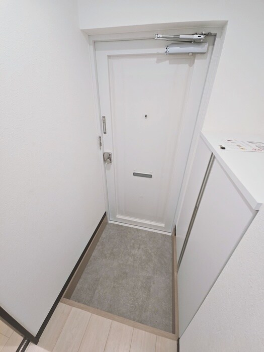 物件内観写真22　(玄関)