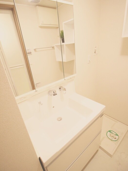 物件内観写真12　(洗面)