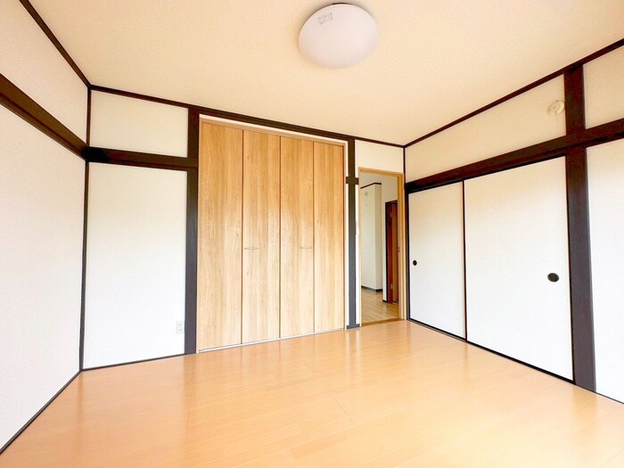物件内観写真5　(居室)