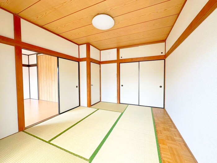 物件内観写真6　(居室)