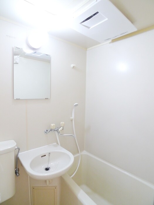 物件内観写真10　(バス／シャワールーム等)