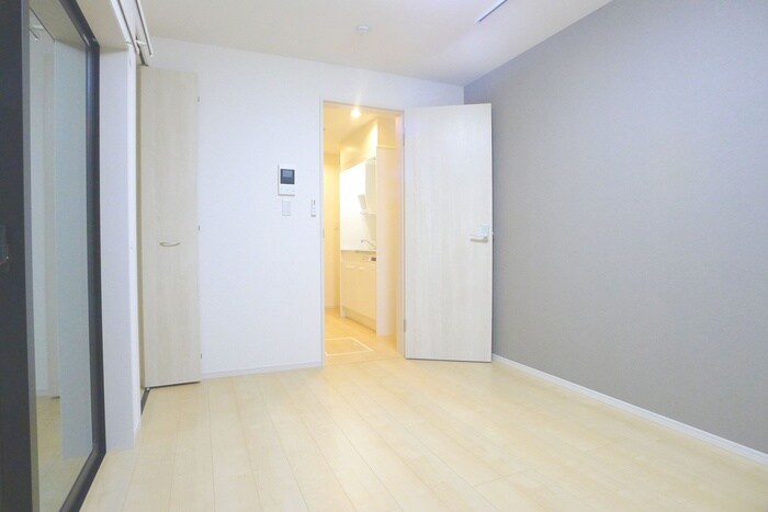 物件内観写真9　(居室)