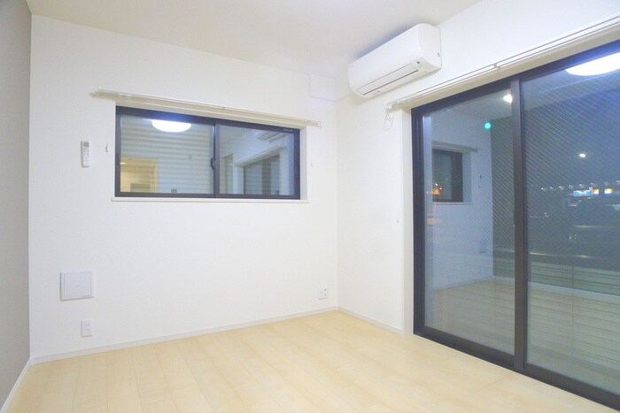 物件内観写真11　(居室)