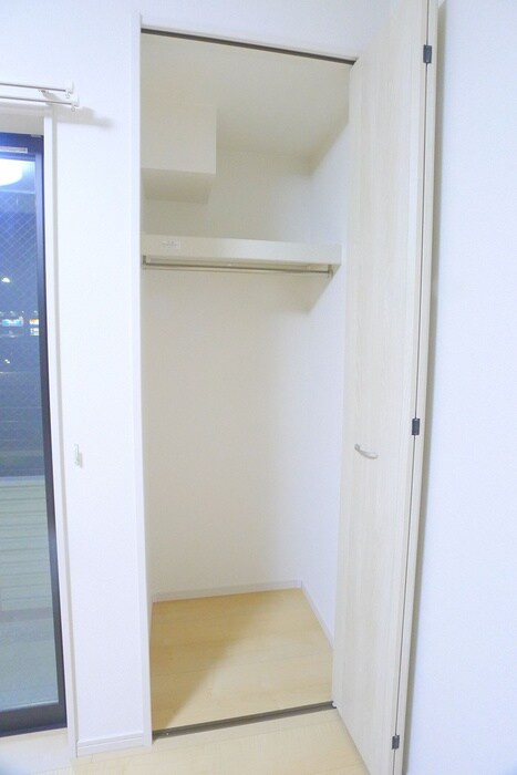 物件内観写真12　(収納)