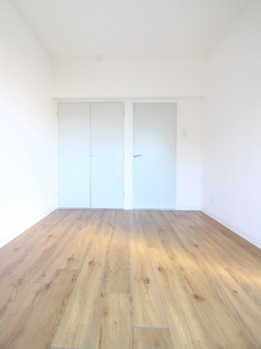 物件内観写真12　(居室)