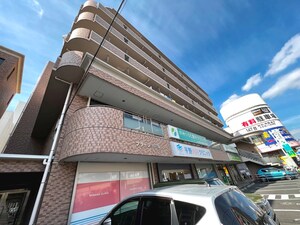 プラージュ戸塚外観写真