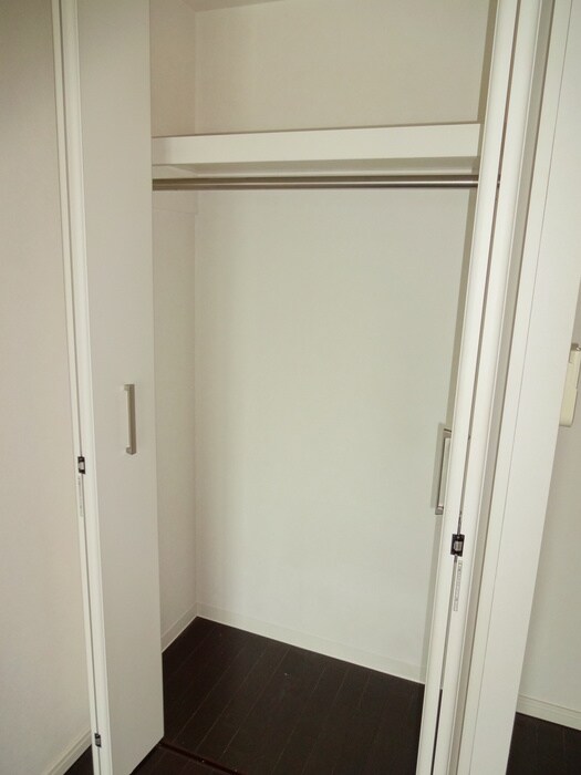 物件内観写真20　(収納)