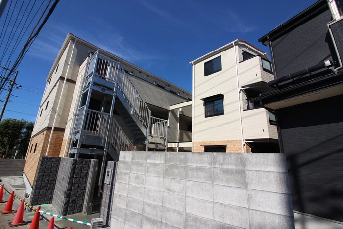 物件外観写真2　(外観写真)