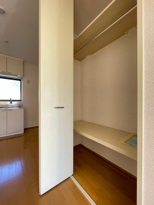 物件内観写真13　(収納)