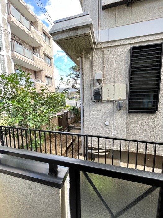 物件内観写真22　(室内からの展望)