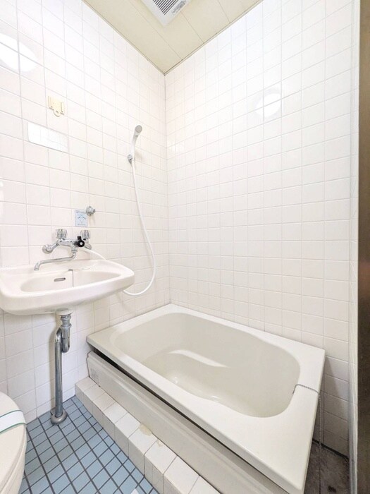 物件内観写真13　(バス／シャワールーム等)