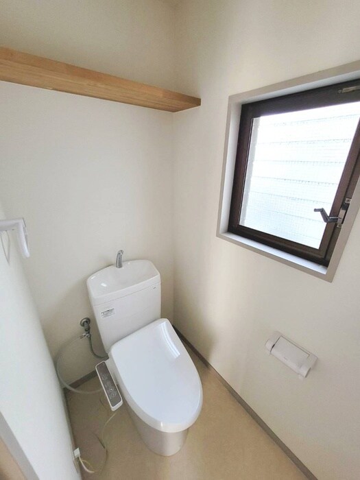 物件内観写真17　(トイレ)