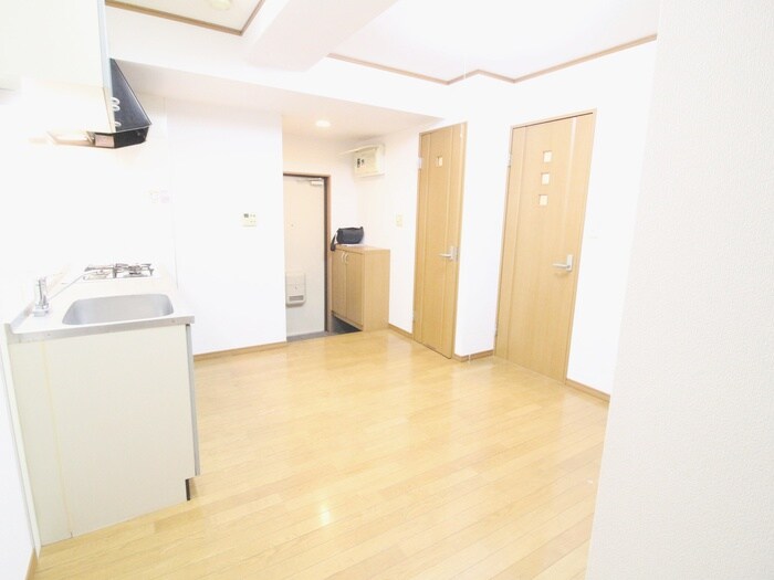 物件内観写真6　(居室)