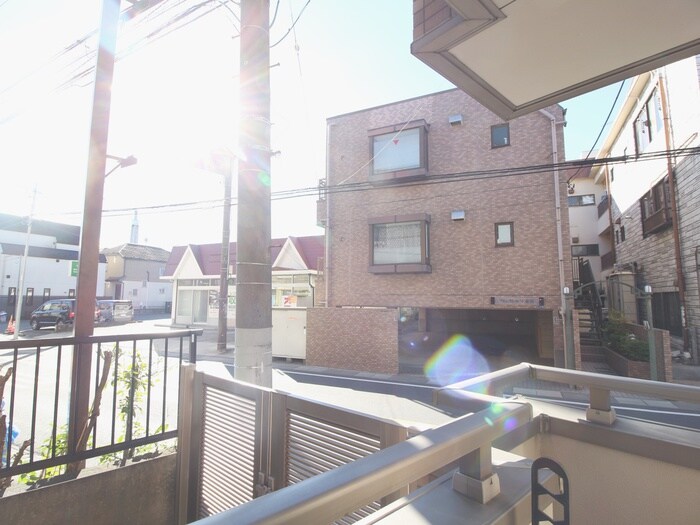 物件内観写真15　(室内からの展望)