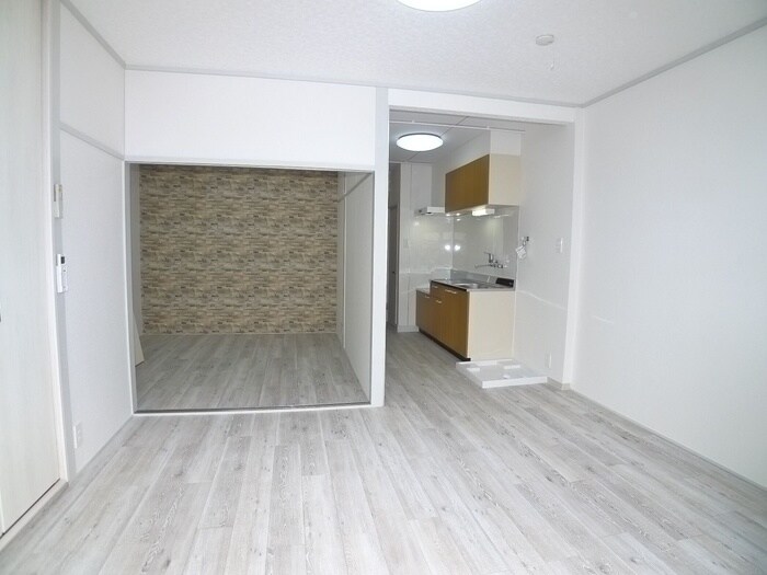 物件内観写真10　(内観写真)