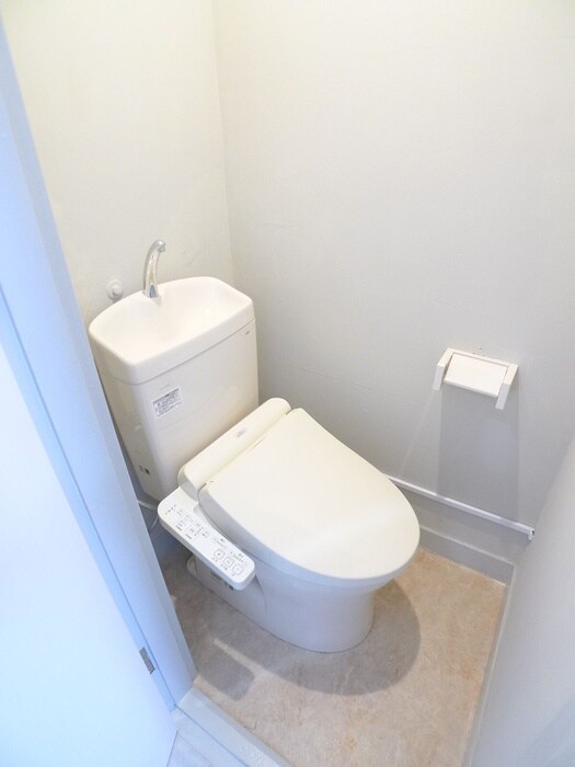 物件内観写真12　(トイレ)