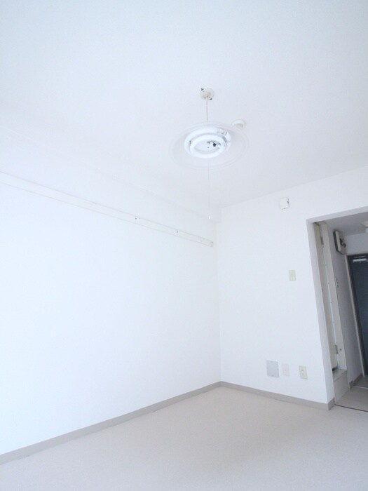 物件内観写真11　(居室)