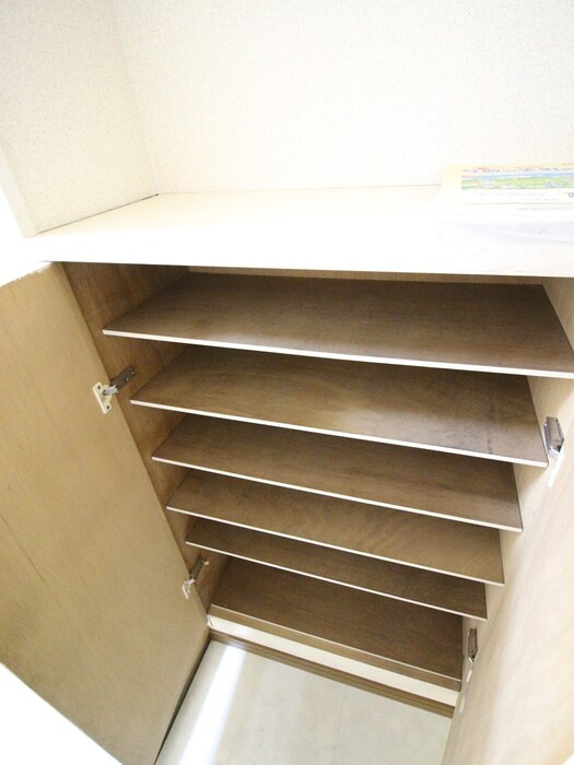 物件内観写真17　(靴箱)
