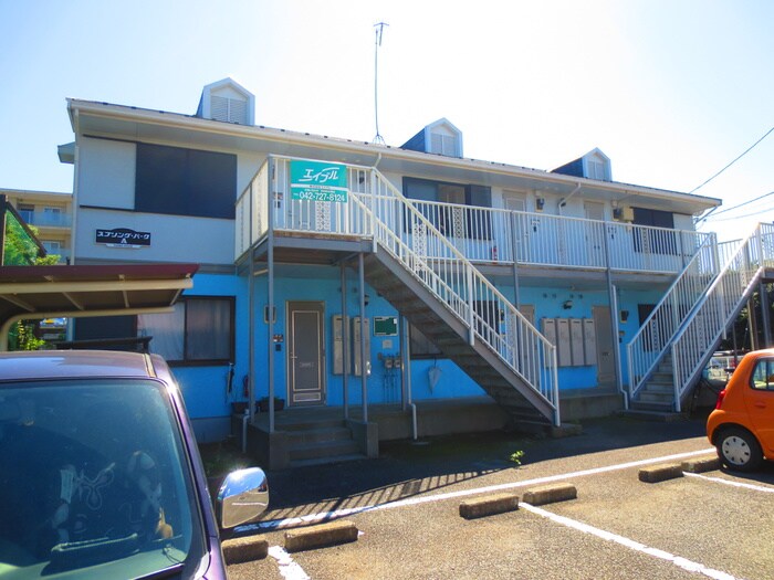 物件外観写真3　(駐輪場)