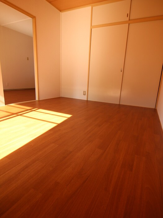 物件内観写真22　(居室)