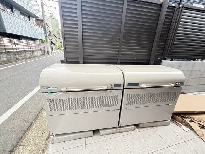 物件外観写真4　(建物設備)