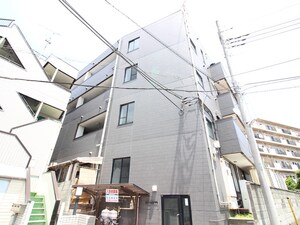 Voiture湘南(2F)外観写真