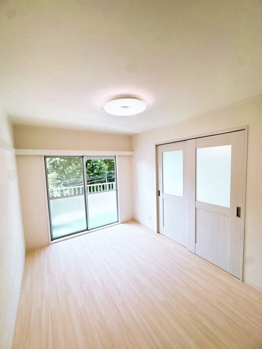 物件内観写真7　(居室)