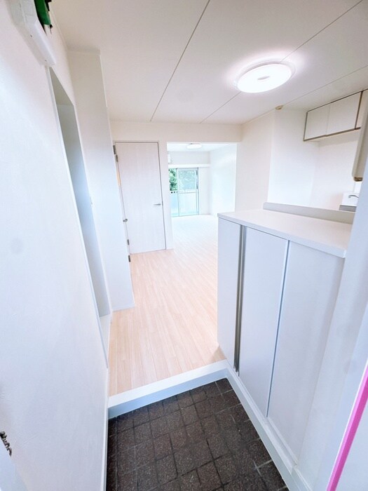 物件内観写真17　(靴箱)