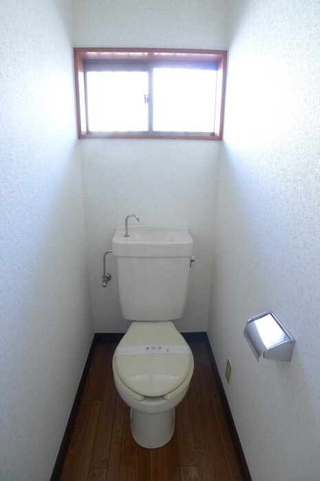 物件内観写真13　(トイレ)