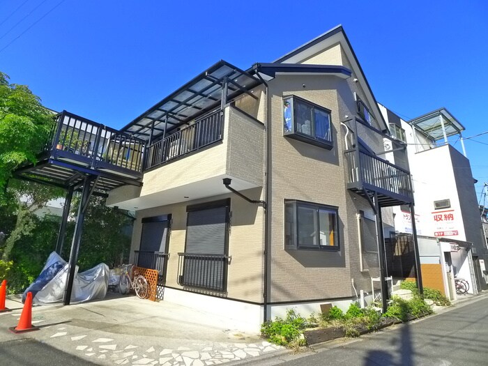 物件外観写真1　(外観写真)