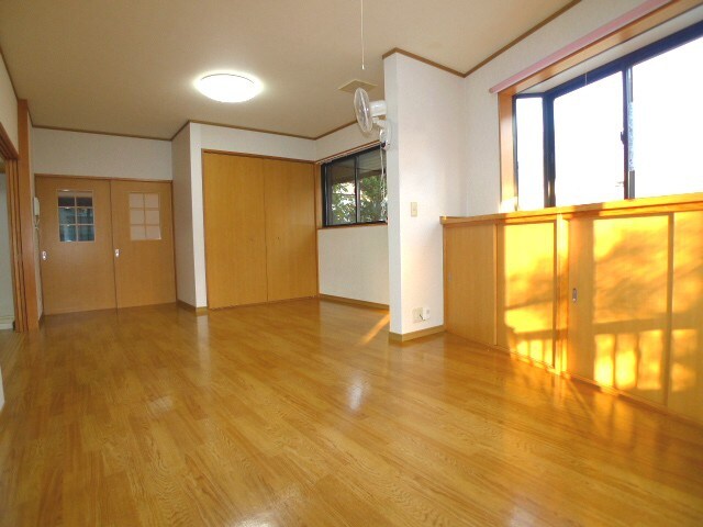 物件内観写真12　(居室)