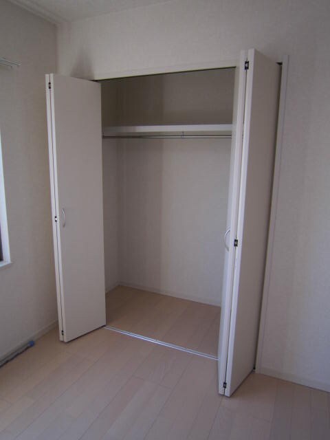 物件内観写真9　(収納)