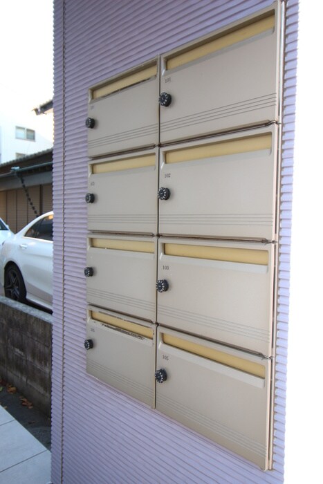 物件外観写真4　(建物設備)