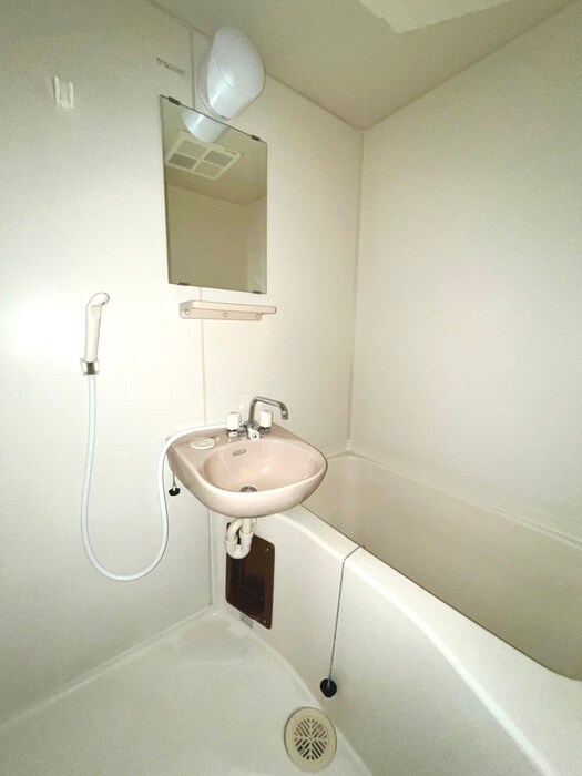 物件内観写真8　(バス／シャワールーム等)