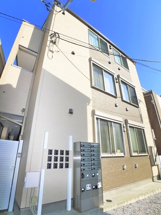 物件外観写真2　(外観写真)