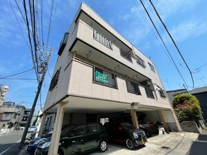 日進ハイツ外観写真